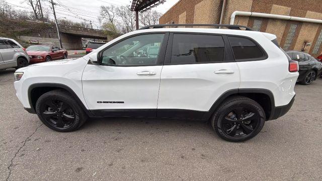 used 2019 Jeep Cherokee car, priced at $15,999