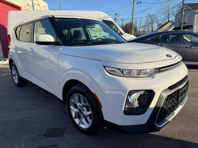 used 2021 Kia Soul car, priced at $14,999