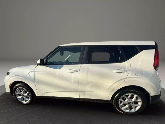 used 2021 Kia Soul car, priced at $10,499