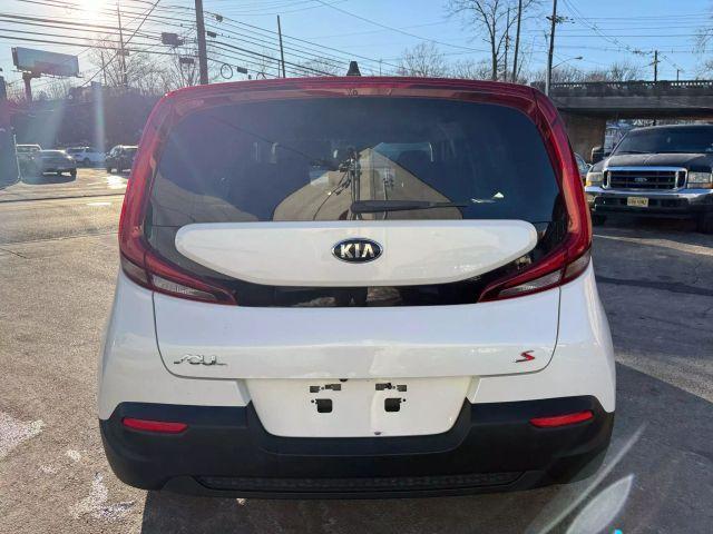 used 2021 Kia Soul car, priced at $14,999