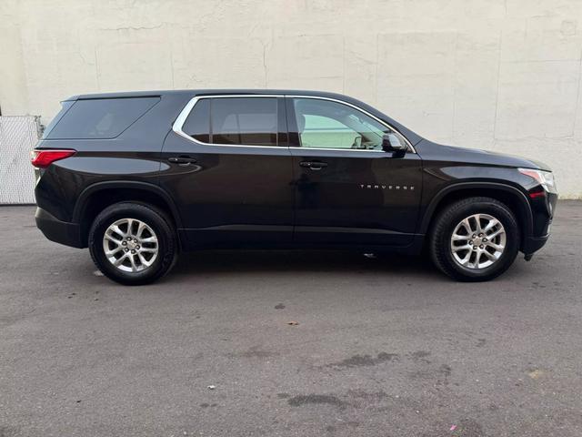 used 2019 Chevrolet Traverse car, priced at $14,999