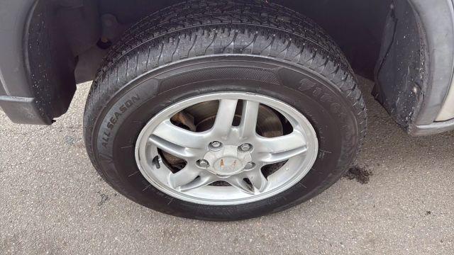 used 2000 Honda CR-V car, priced at $2,999