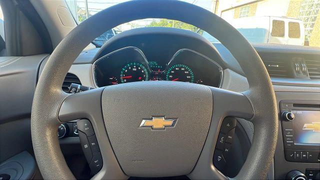 used 2015 Chevrolet Traverse car, priced at $7,999
