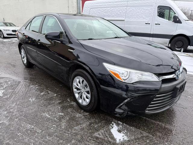 used 2017 Toyota Camry Hybrid car, priced at $13,999