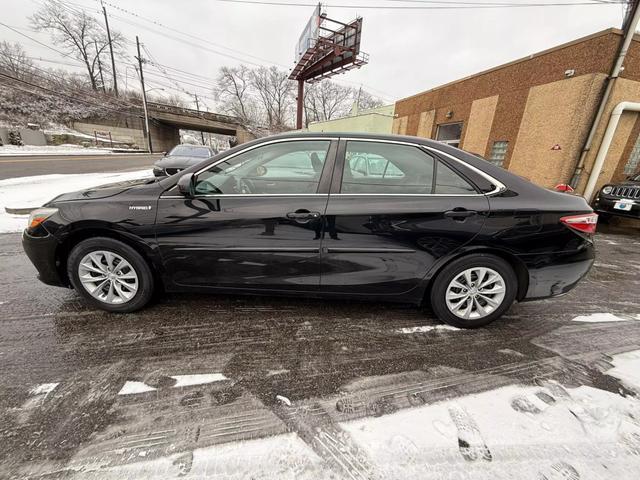 used 2017 Toyota Camry Hybrid car, priced at $13,999