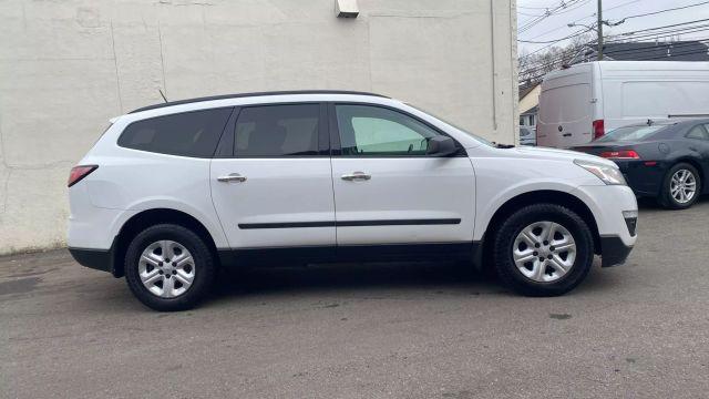 used 2017 Chevrolet Traverse car