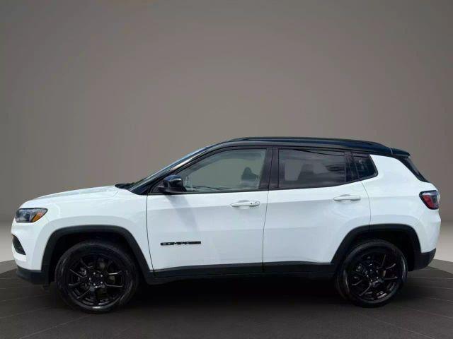 used 2022 Jeep Compass car, priced at $14,999