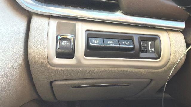 used 2013 Cadillac XTS car, priced at $7,499