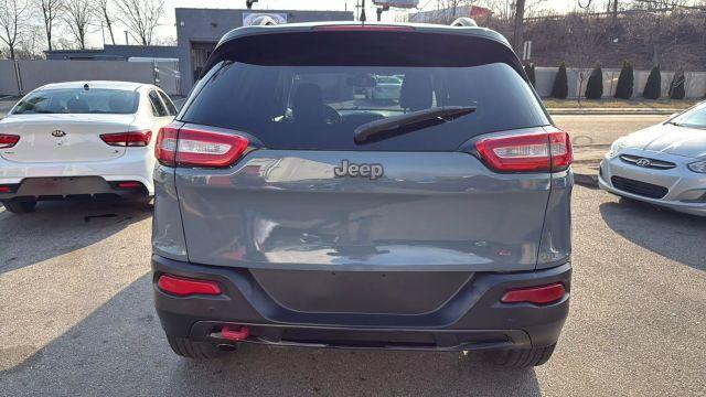 used 2014 Jeep Cherokee car, priced at $12,999