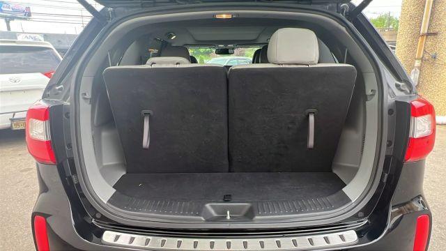 used 2014 Kia Sorento car, priced at $9,999