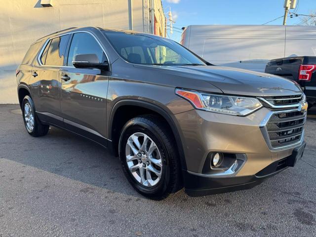 used 2020 Chevrolet Traverse car, priced at $18,199