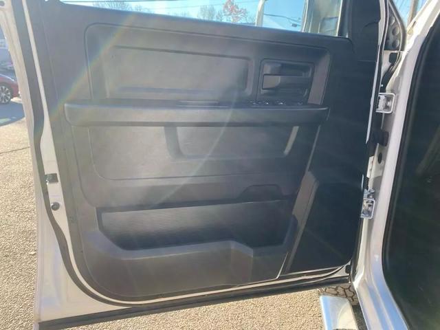 used 2019 Ram 1500 Classic car, priced at $25,499