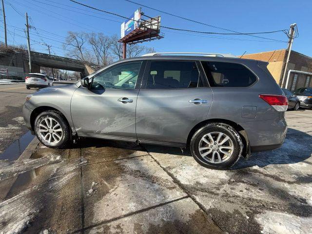 used 2016 Nissan Pathfinder car, priced at $8,999