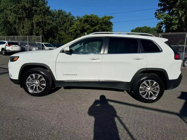 used 2019 Jeep Cherokee car, priced at $13,499