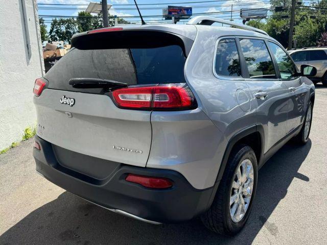 used 2015 Jeep Cherokee car, priced at $8,399