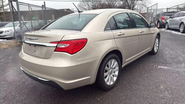 used 2014 Chrysler 200 car, priced at $6,499