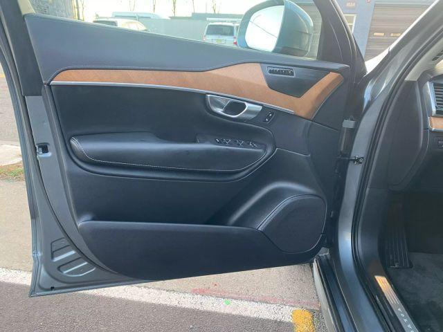 used 2019 Volvo XC90 car, priced at $19,399