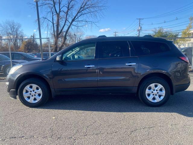 used 2015 Chevrolet Traverse car, priced at $8,799