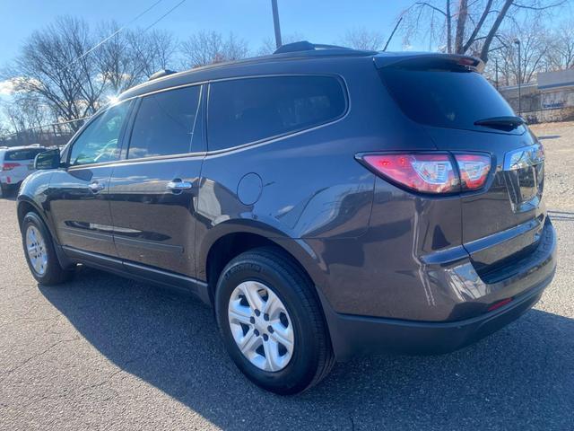 used 2015 Chevrolet Traverse car, priced at $8,799