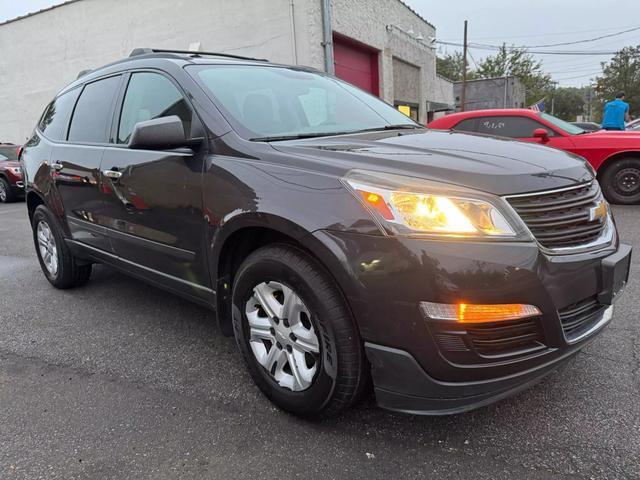 used 2016 Chevrolet Traverse car, priced at $6,999