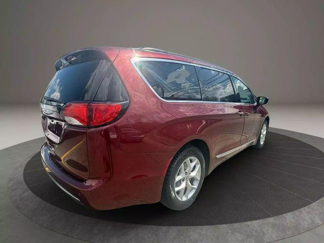 used 2017 Chrysler Pacifica car, priced at $9,799
