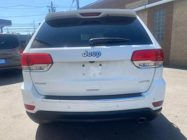 used 2018 Jeep Grand Cherokee car, priced at $14,799