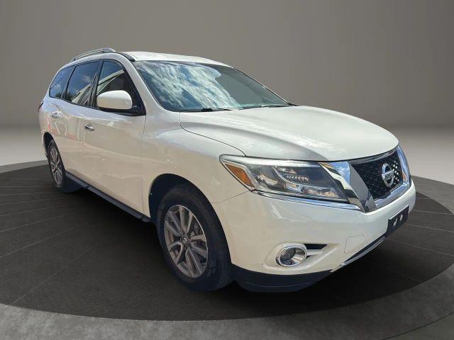 used 2016 Nissan Pathfinder car, priced at $7,999