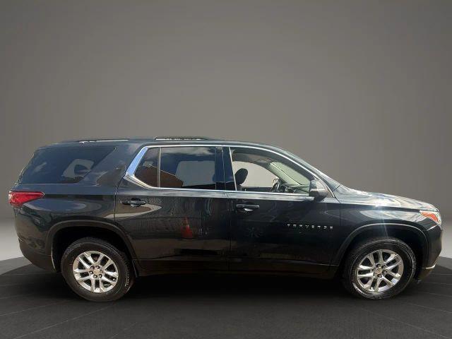 used 2021 Chevrolet Traverse car, priced at $18,499