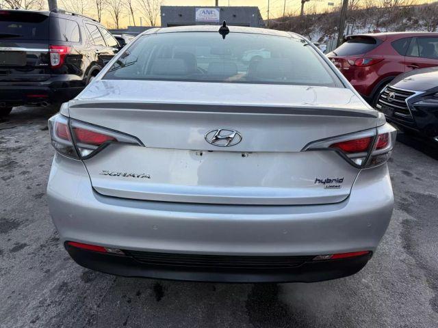 used 2016 Hyundai Sonata Hybrid car, priced at $8,999