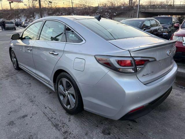 used 2016 Hyundai Sonata Hybrid car, priced at $8,999