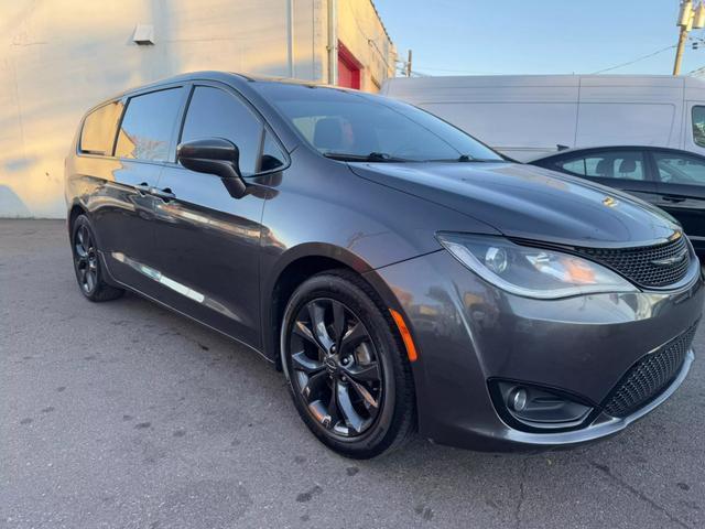 used 2019 Chrysler Pacifica car, priced at $12,499