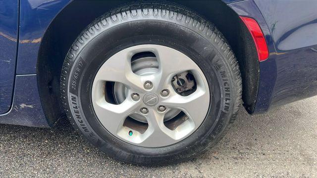 used 2017 Chrysler Pacifica car, priced at $9,999