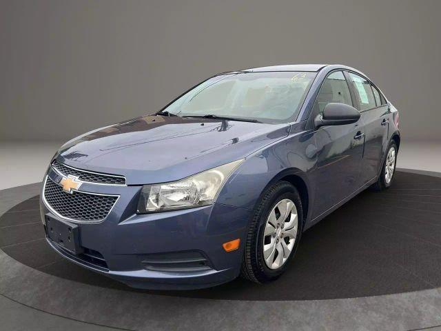 used 2014 Chevrolet Cruze car, priced at $4,799