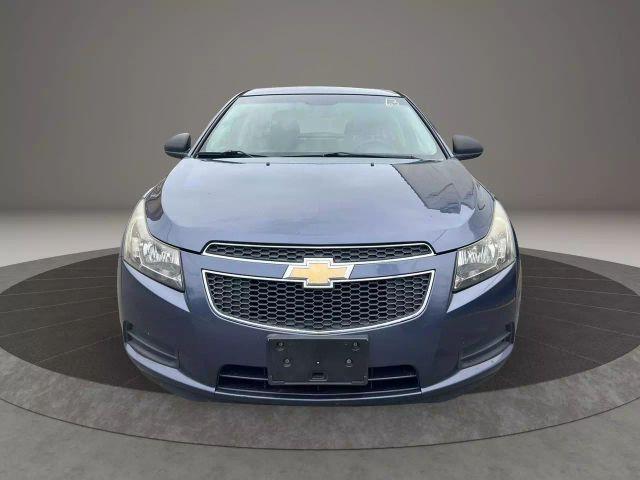 used 2014 Chevrolet Cruze car, priced at $4,799