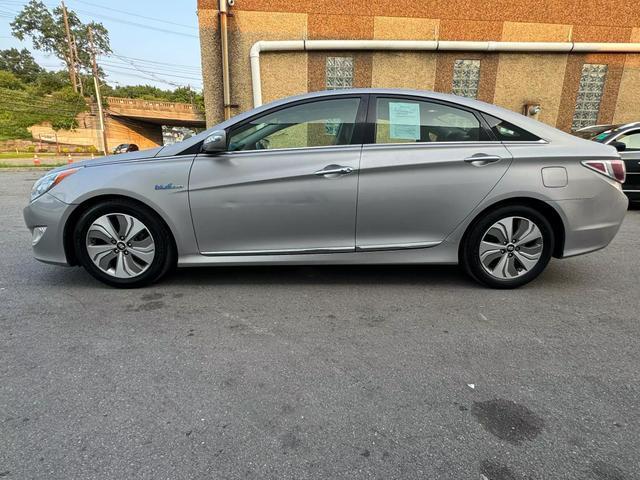 used 2013 Hyundai Sonata Hybrid car, priced at $6,999