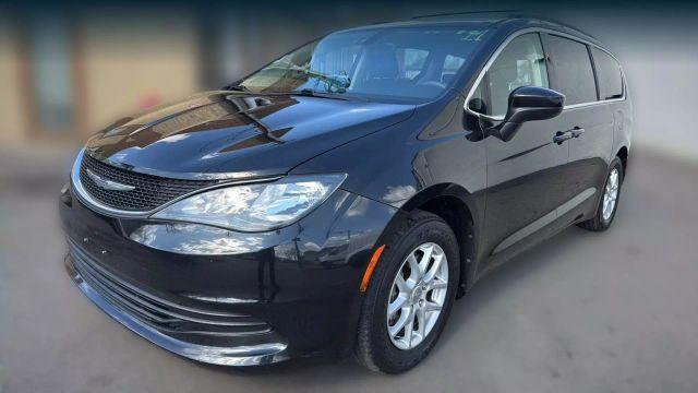 used 2017 Chrysler Pacifica car, priced at $11,499