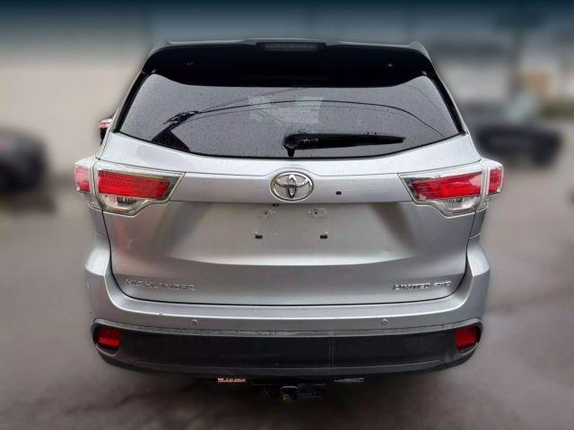 used 2014 Toyota Highlander car, priced at $19,399