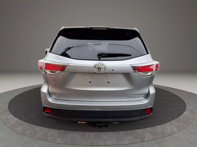 used 2014 Toyota Highlander car, priced at $19,299