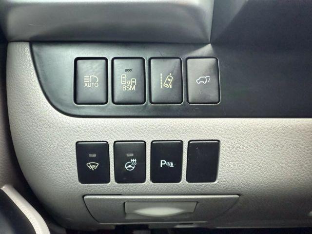 used 2014 Toyota Highlander car