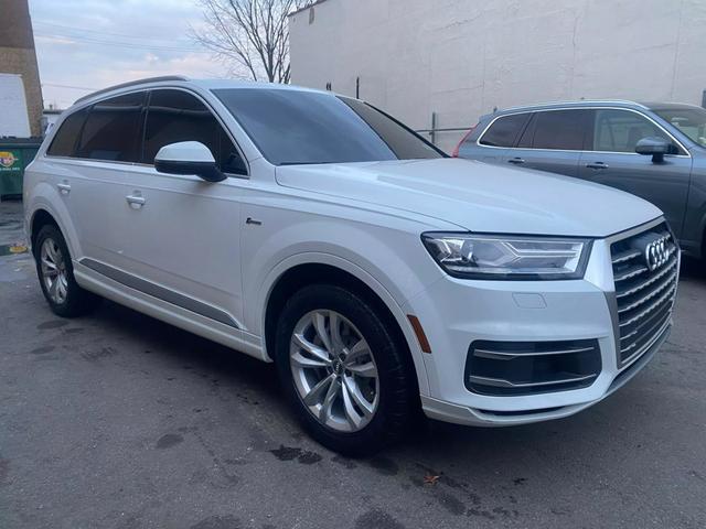 used 2018 Audi Q7 car, priced at $14,799