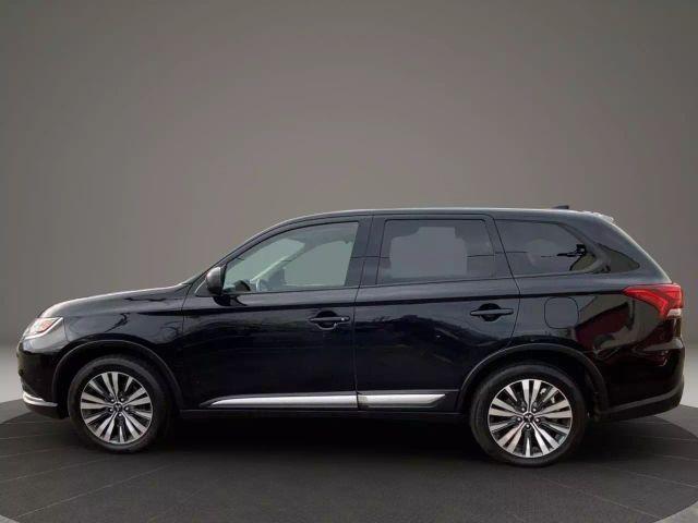 used 2020 Mitsubishi Outlander car, priced at $10,499