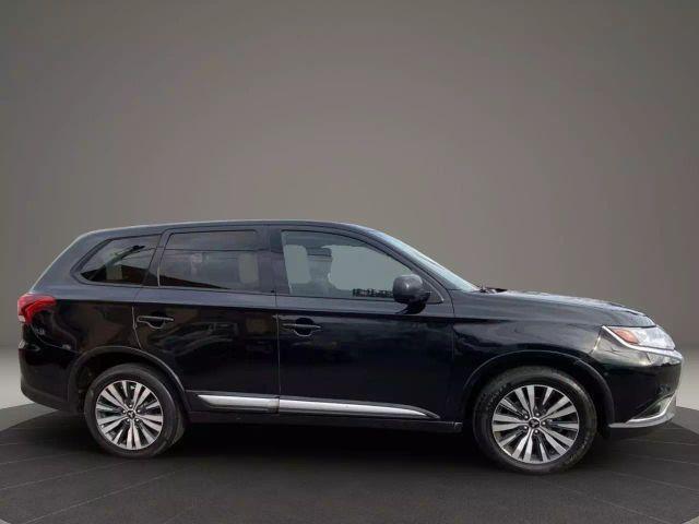used 2020 Mitsubishi Outlander car, priced at $10,499