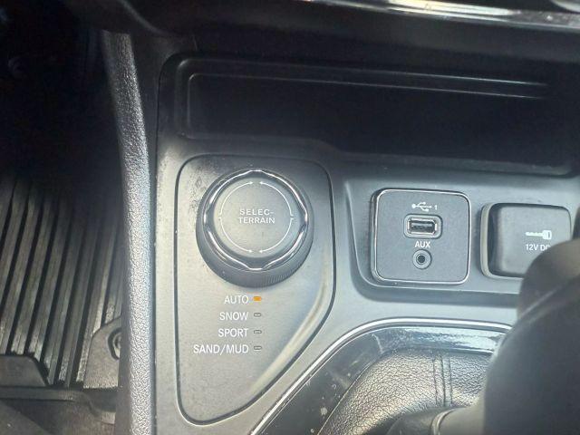 used 2020 Jeep Cherokee car, priced at $16,999