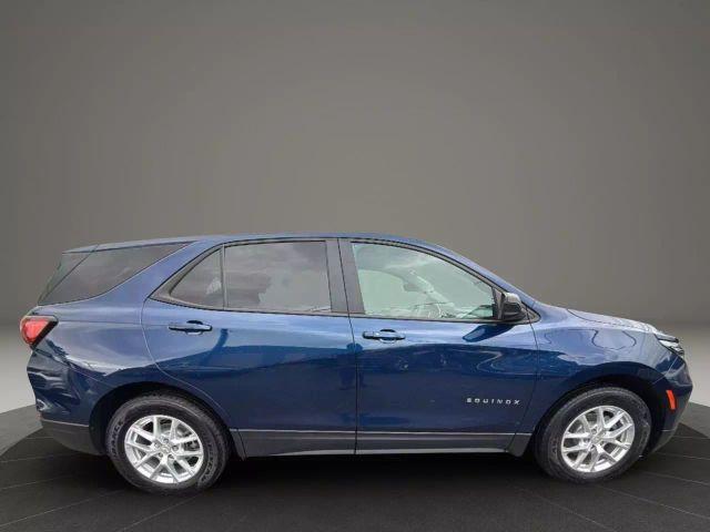 used 2022 Chevrolet Equinox car, priced at $14,399