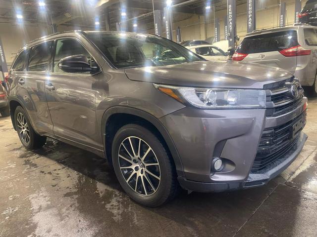 used 2018 Toyota Highlander car, priced at $21,399