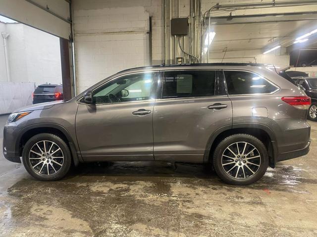 used 2018 Toyota Highlander car, priced at $21,399