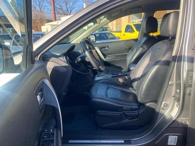 used 2010 Nissan Rogue car, priced at $3,799