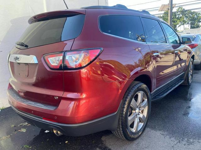 used 2017 Chevrolet Traverse car, priced at $9,999