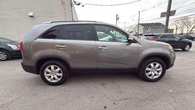 used 2013 Kia Sorento car, priced at $8,999