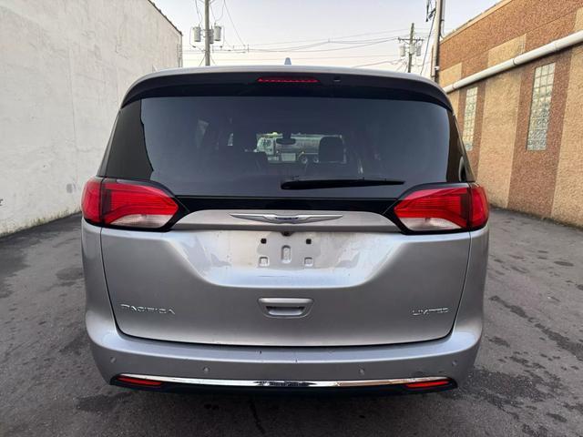 used 2020 Chrysler Pacifica car, priced at $13,799